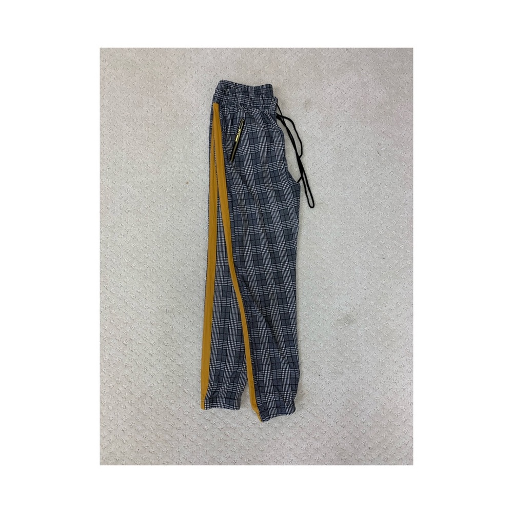 Checkered pants